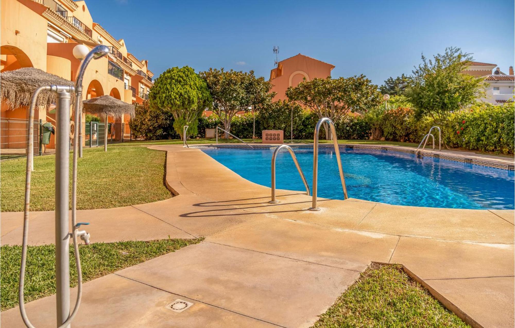 3 Bedroom Cozy In Lagunas De Mijas Apartment