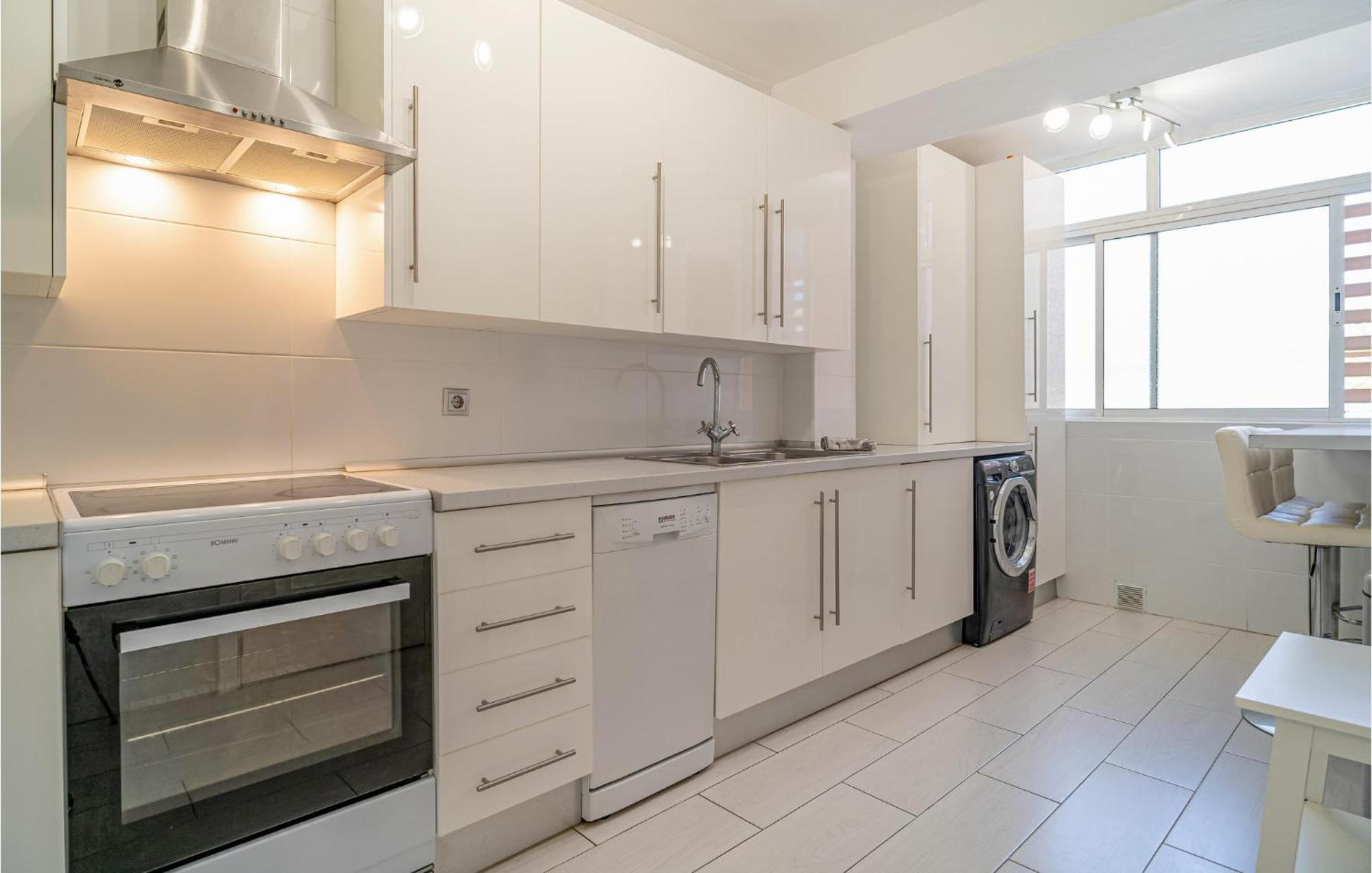 3 Bedroom Cozy In Lagunas De Mijas