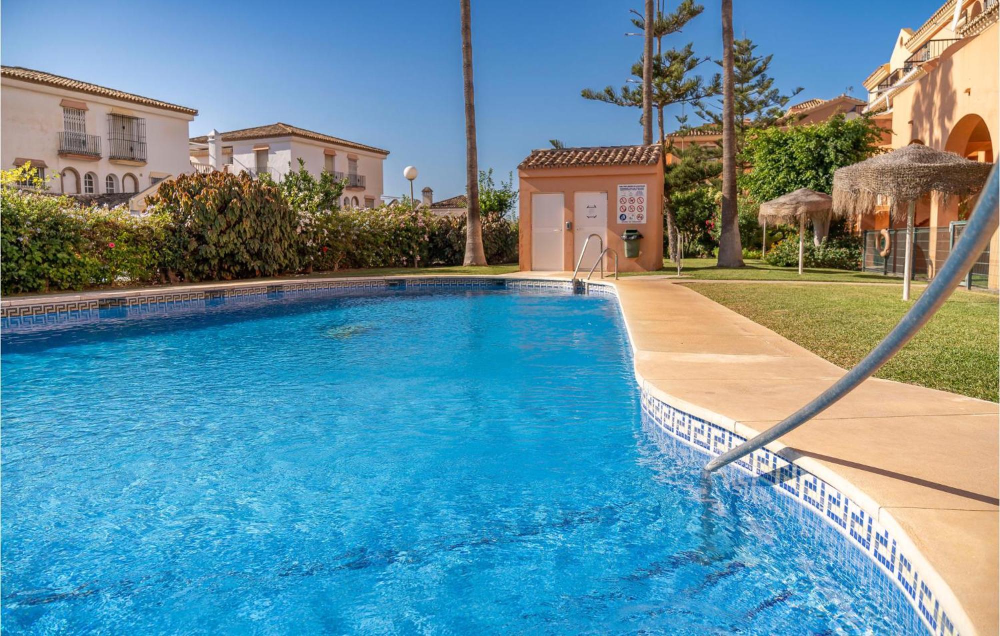 3 Bedroom Cozy In Lagunas De Mijas